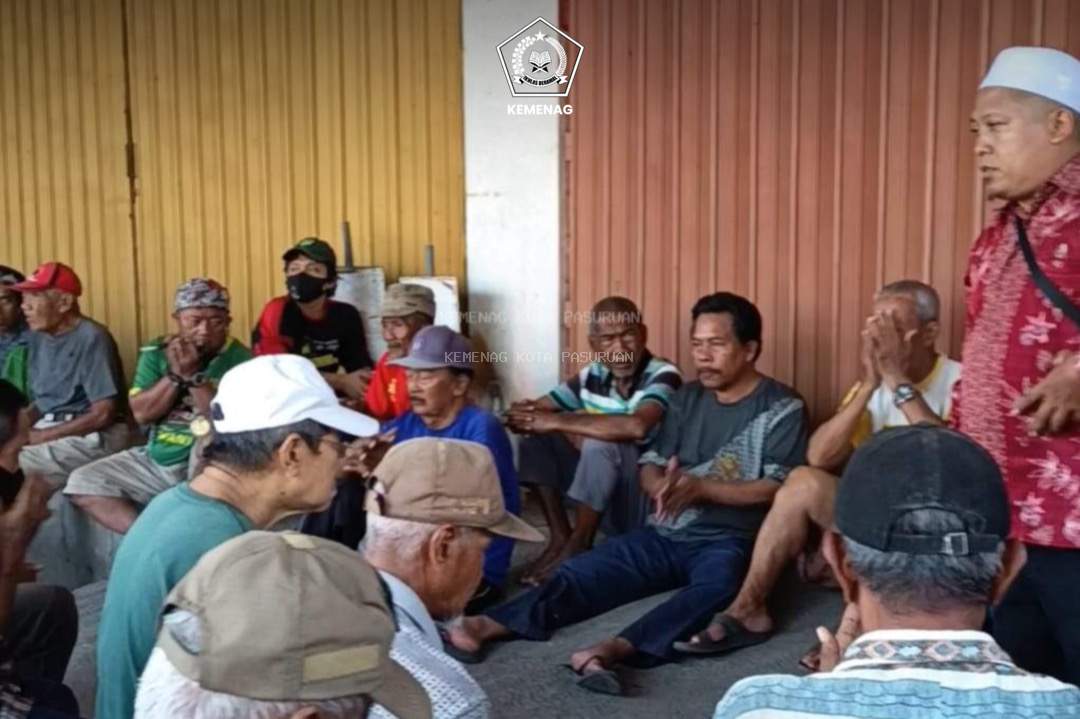 Penyuluh Agama Islam KUA Bugul Kidul Gelar Penyuluhan Dakwa Komunitas yang Bertemakan Qanaah di Klinik Al-Aziz