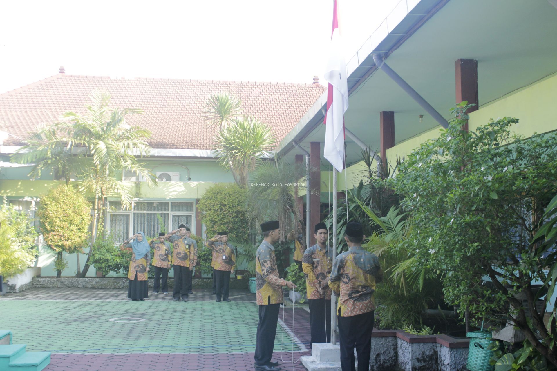     Semangat Harkitnas ke-118 Berkobar di Kemenag Kota Pasuruan, Usung Tema “Jaga Tunas Bangsa”